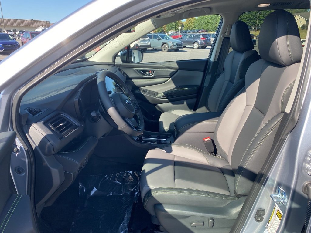 New 2025 Subaru Ascent Onyx Edition image 2