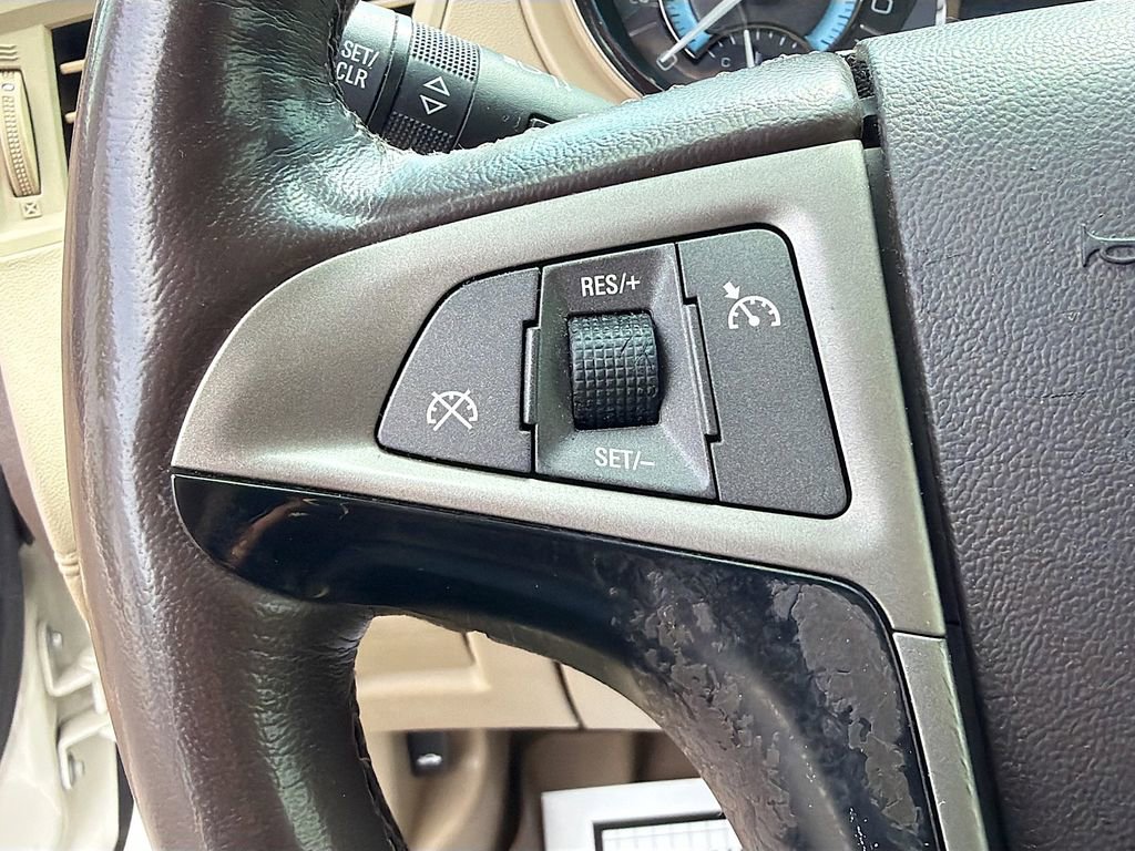 Used 2012 Buick LaCrosse Premium FWD image 32