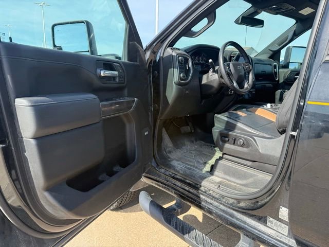 Used 2021 Chevrolet Silverado 2500 LTZ w/ Carhartt Edition AWD/4WD image 10