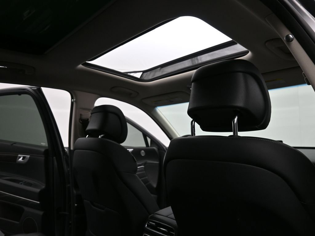 Used 2021 Genesis GV80 3.5T image 24