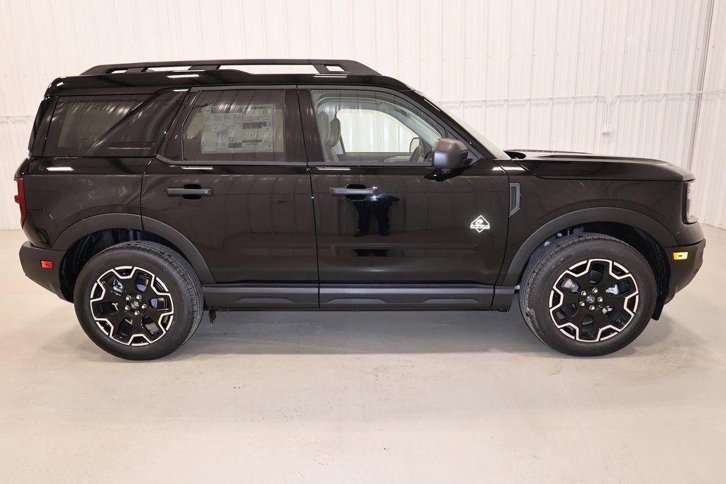 New 2026 Ford Bronco Sport Outer Banks w/ Outer Banks Tech Package+ image 2