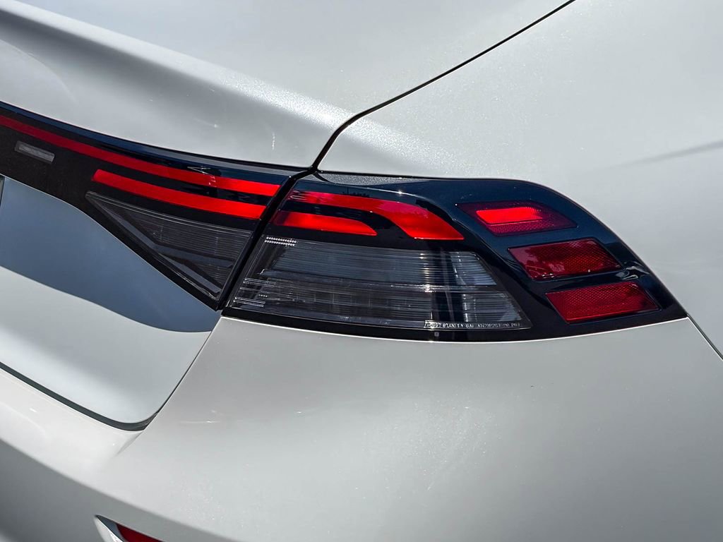 Used 2023 Honda Accord LX image 8