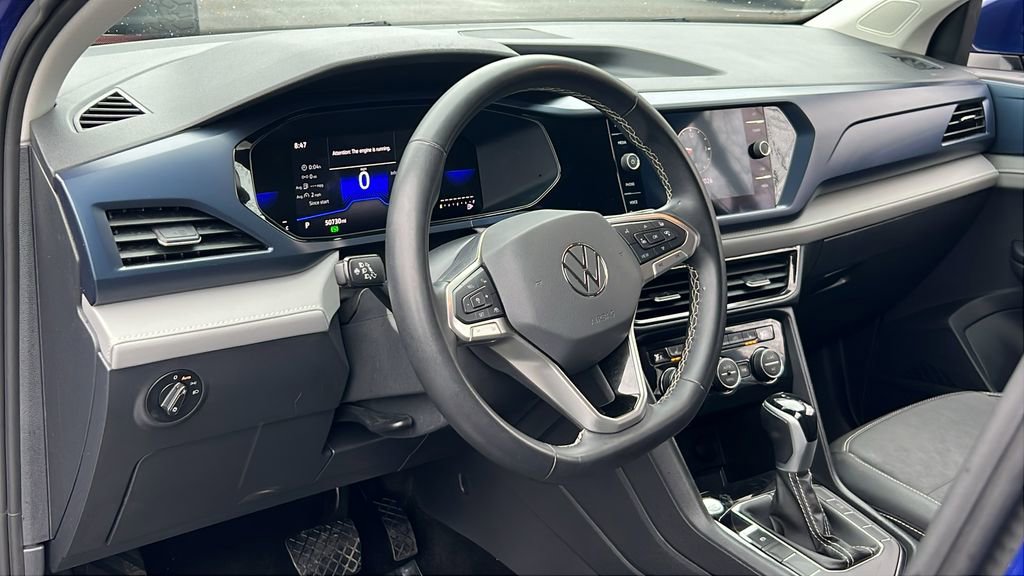 Used 2024 Volkswagen Taos SE image 17