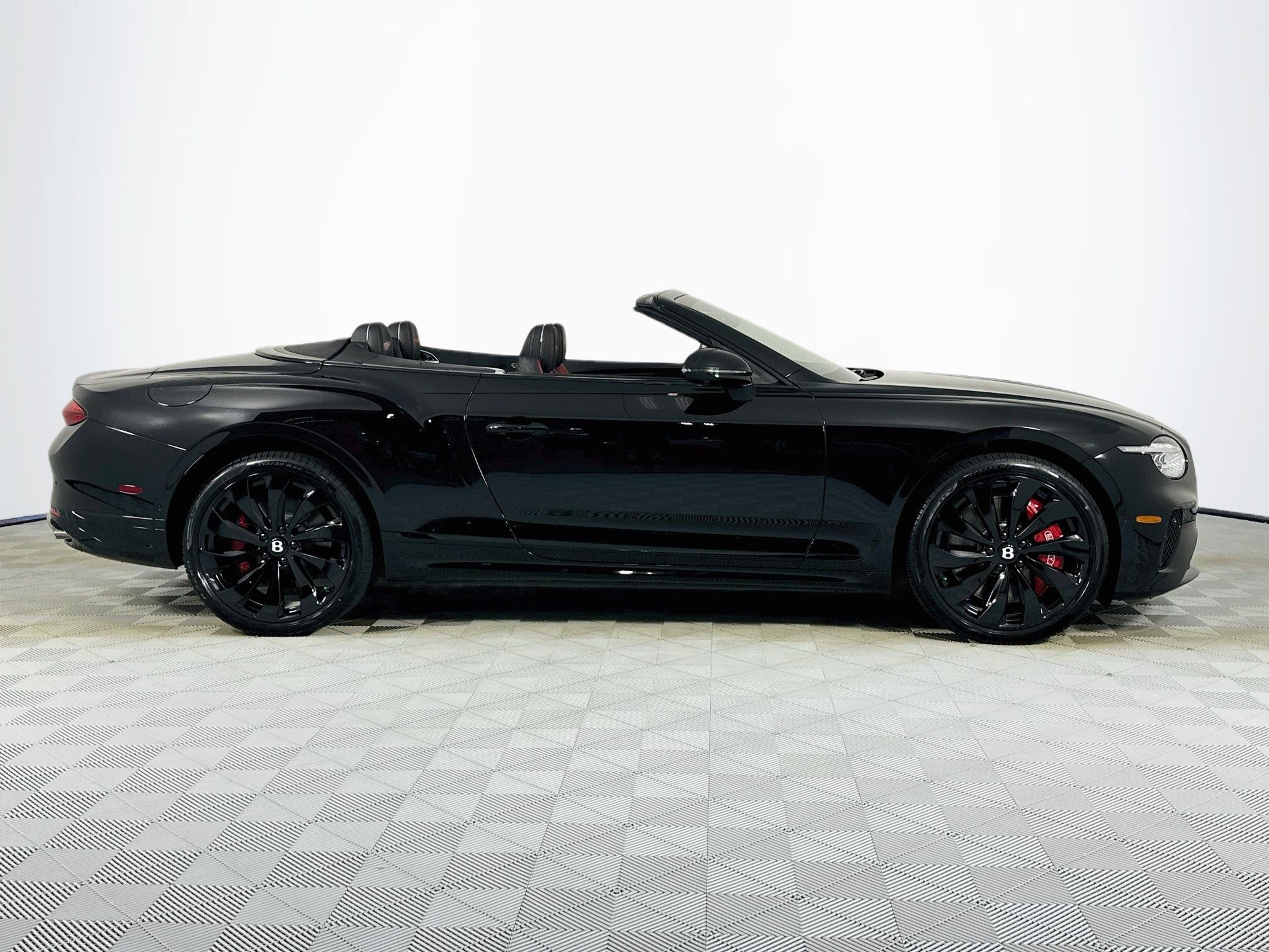 New 2027 Bentley Continental GTC AWD/4WD image 4