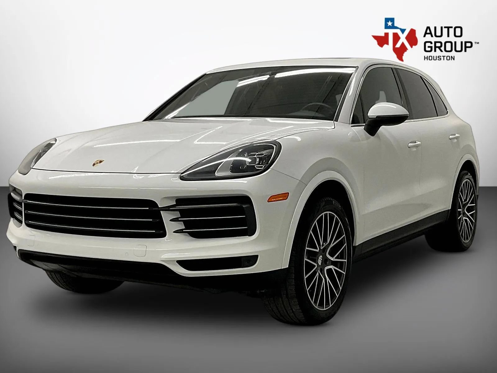Used 2019 Porsche Cayenne S AWD/4WD image 4