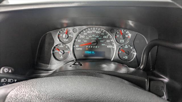 Used 2016 Chevrolet Express 2500 image 26