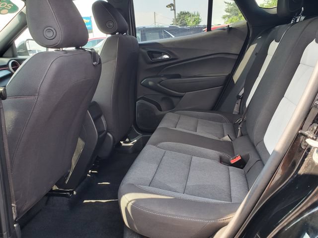 Certified 2024 Chevrolet Trax RS w/ Driver Confidence Package FWD image 11