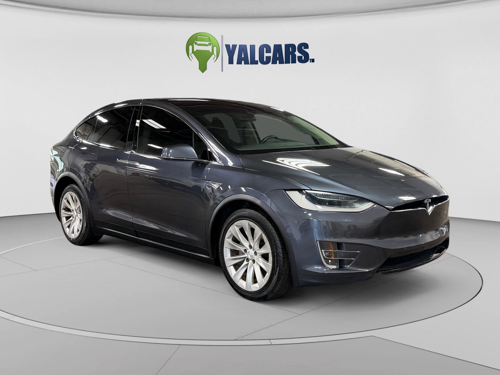 Used 2016 Tesla Model X 75D AWD/4WD image 7