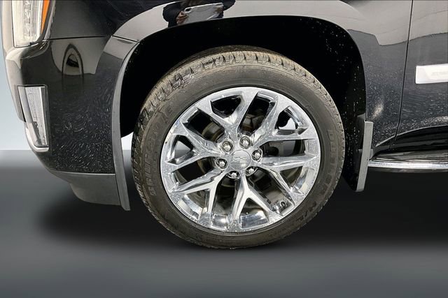 Used 2018 Cadillac Escalade Luxury image 32