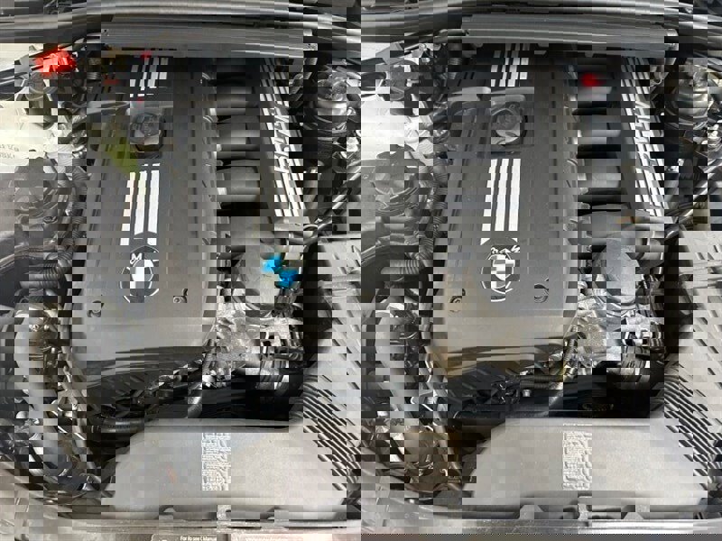 Used 2011 BMW 328i xDrive Sedan image 23