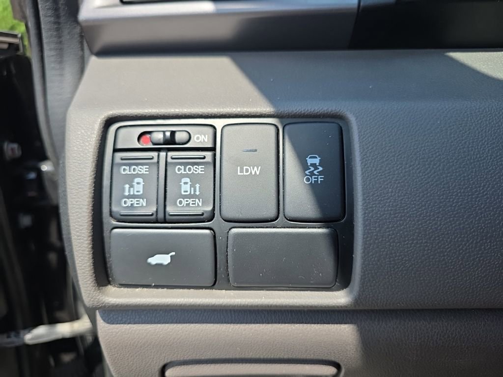 Used 2014 Honda Odyssey EX-L image 21