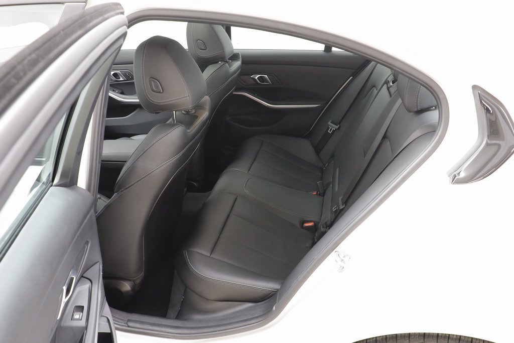 Certified 2025 BMW 330i xDrive Sedan w/ M Sport Package image 15