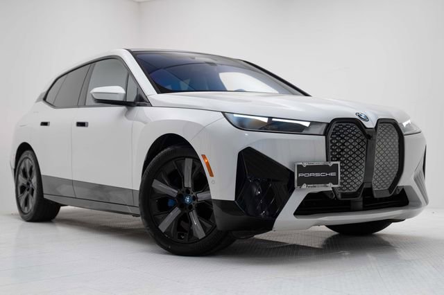 Used 2024 BMW iX xDrive50 w/ Premium Package AWD/4WD image 1