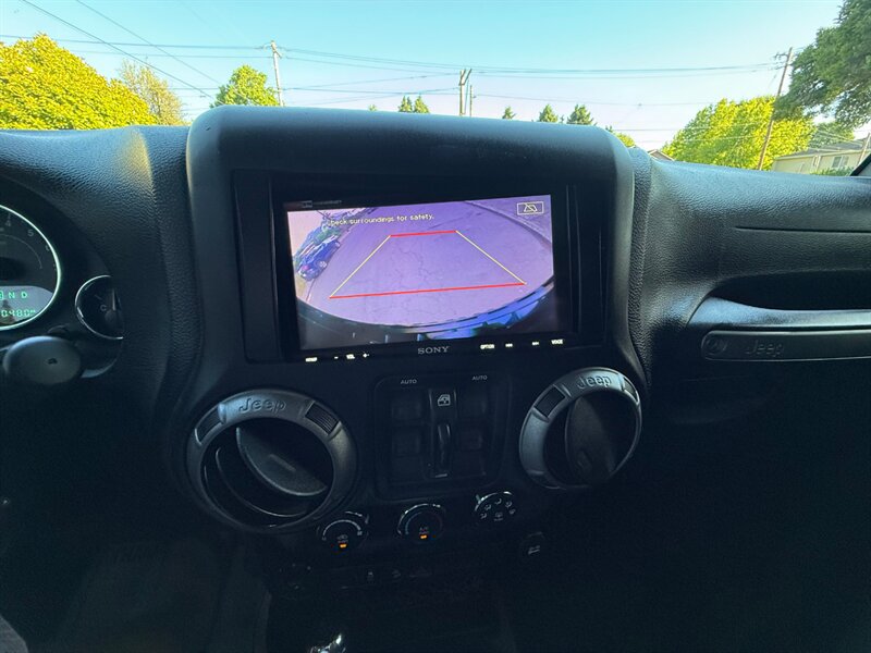 Used 2015 Jeep Wrangler Unlimited Sport w/ Quick Order Package 24S AWD/4WD image 23