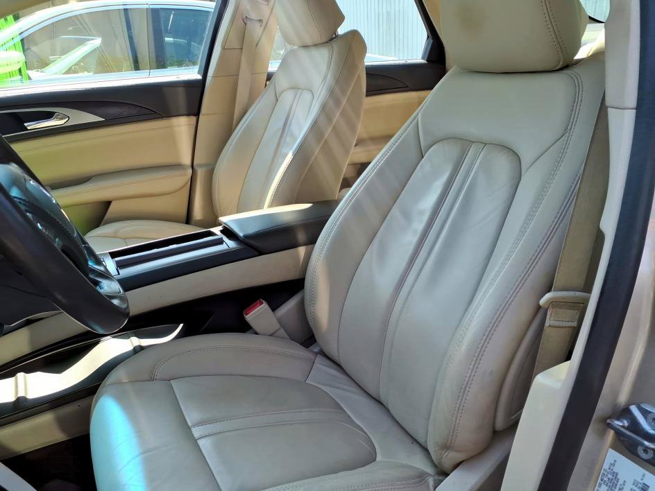Used 2017 Lincoln MKZ Select w/ Select Plus Package FWD image 13