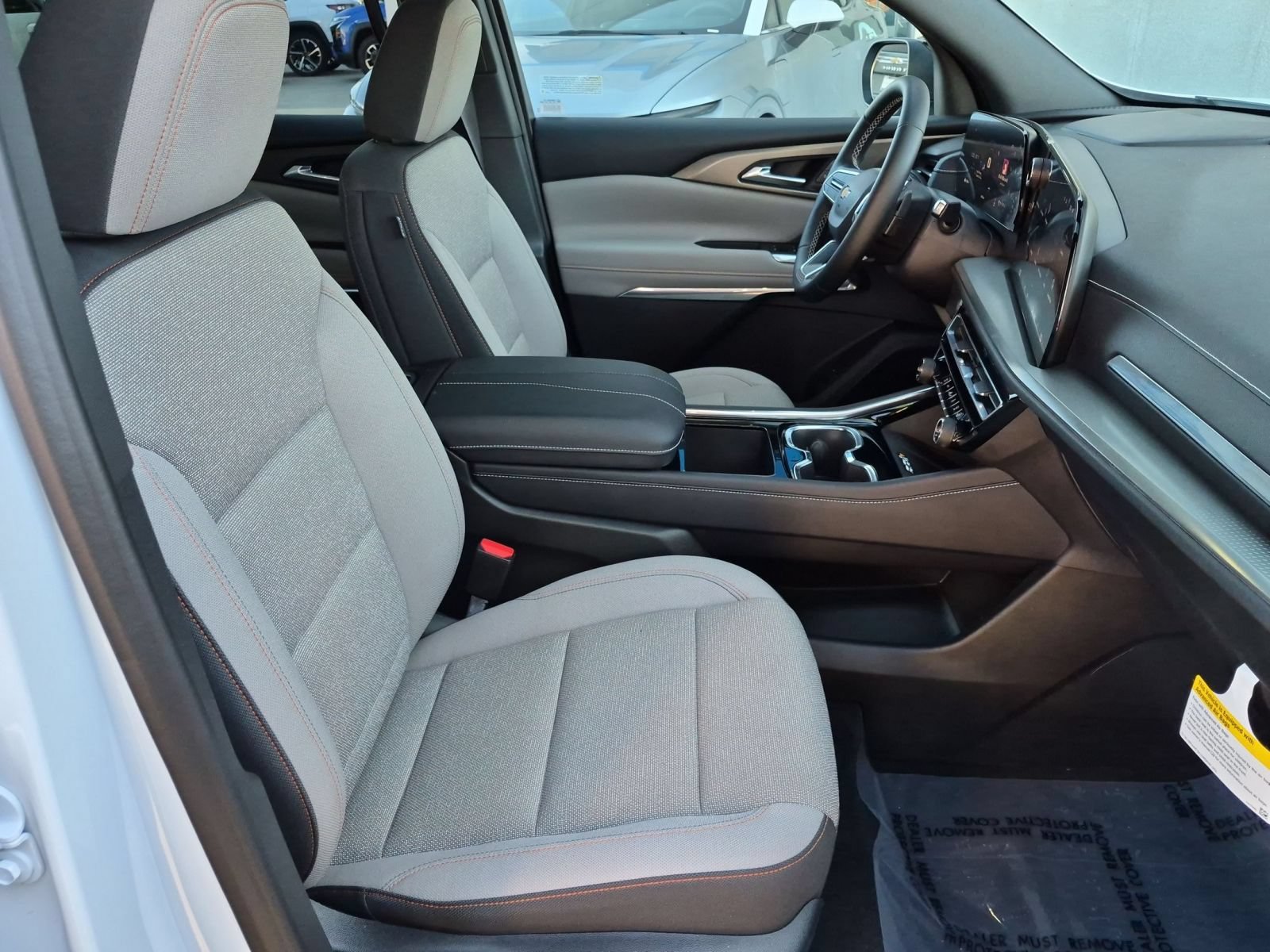 Used 2026 Chevrolet Traverse LT w/ Driver Confidence Package FWD image 27
