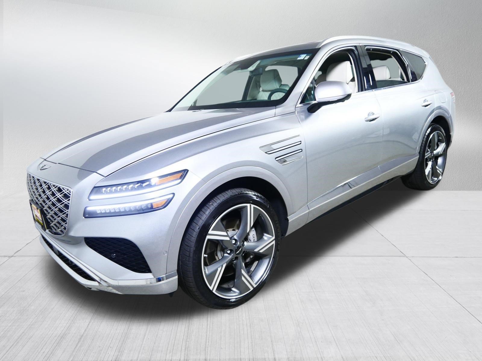 Certified 2025 Genesis GV80 3.5T Prestige AWD/4WD image 3
