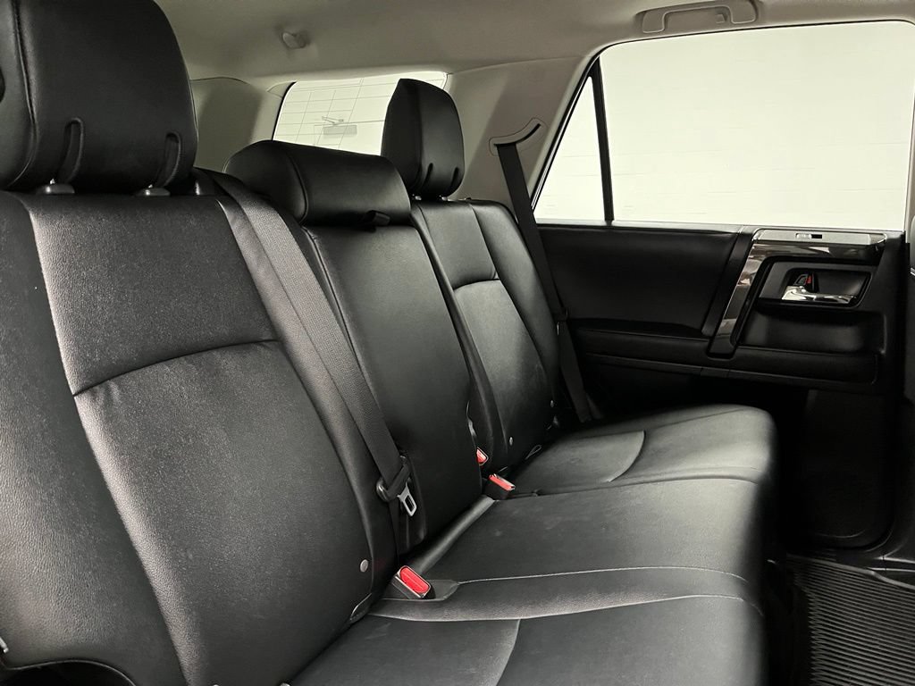 Used 2024 Toyota 4Runner TRD Off-Road Premium w/ Moonroof Package AWD/4WD image 55