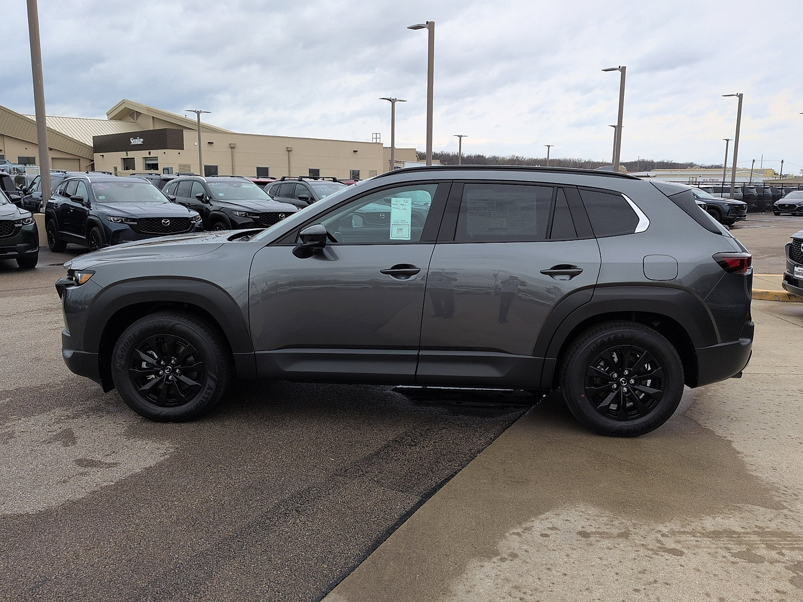 New 2026 MAZDA CX-50 AWD 2.5 Hybrid w/ Cargo Package image 4