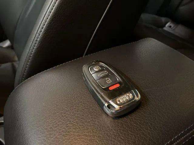 Used 2010 Audi A4 2.0T Premium FWD image 90