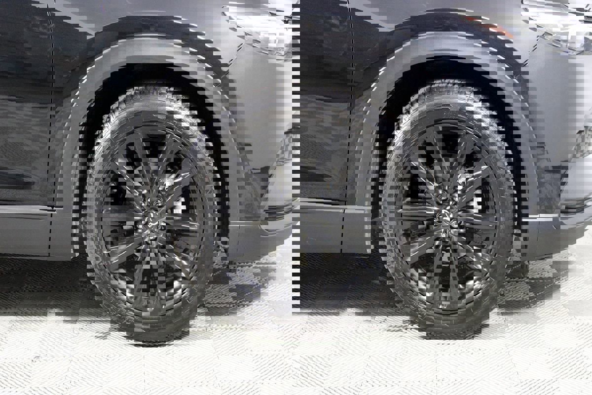 Used 2023 MAZDA CX-9 Touring Plus image 50