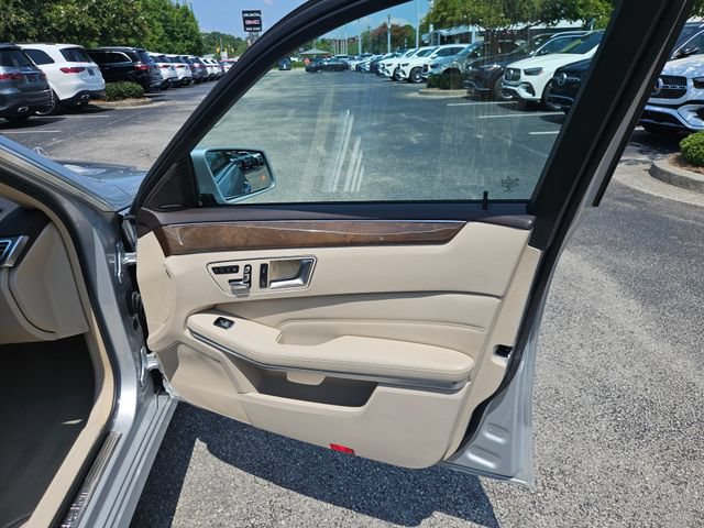 Certified 2016 Mercedes-Benz E 350 Sedan image 43