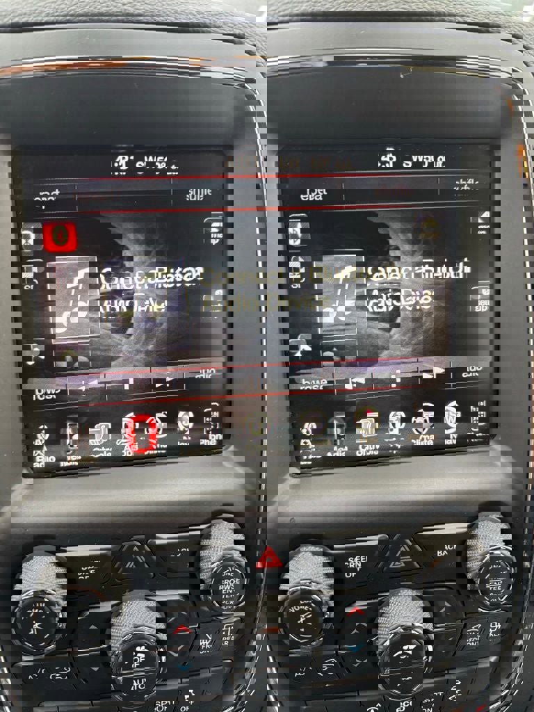 Used 2016 Dodge Durango Limited w/ Nav & Power Liftgate Group image 17