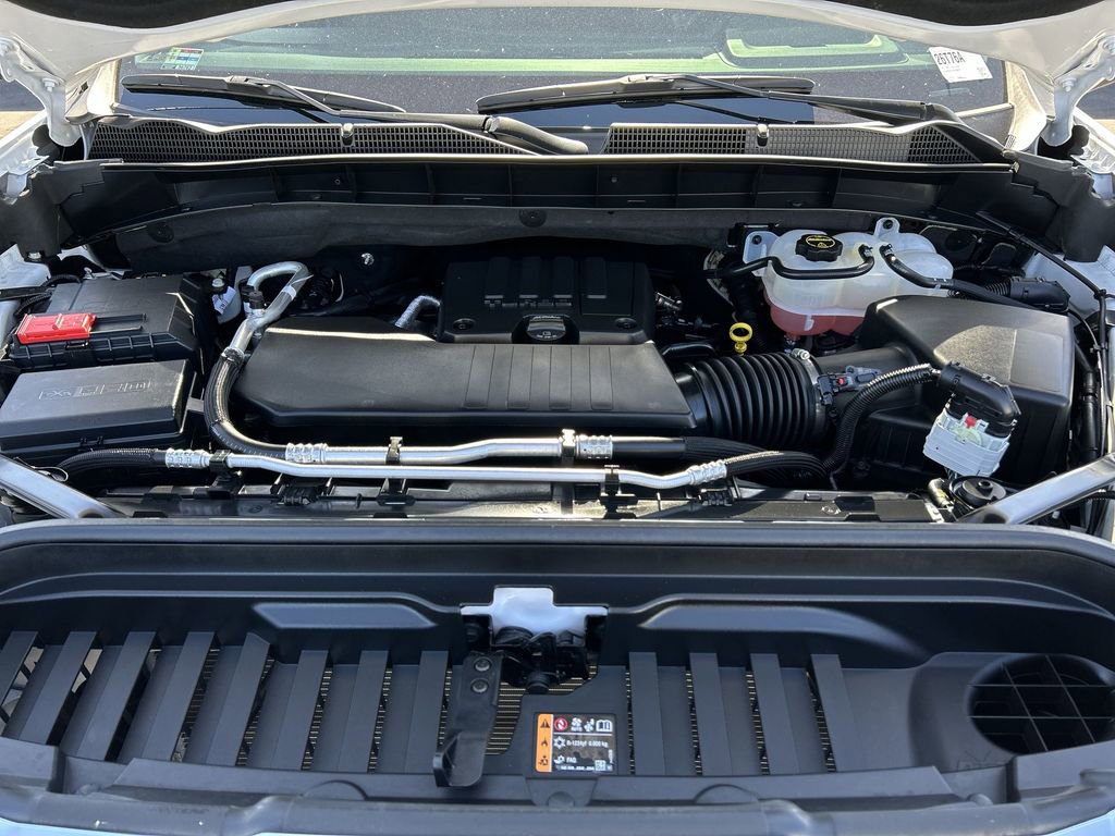 Used 2025 GMC Sierra 1500 SLE image 29