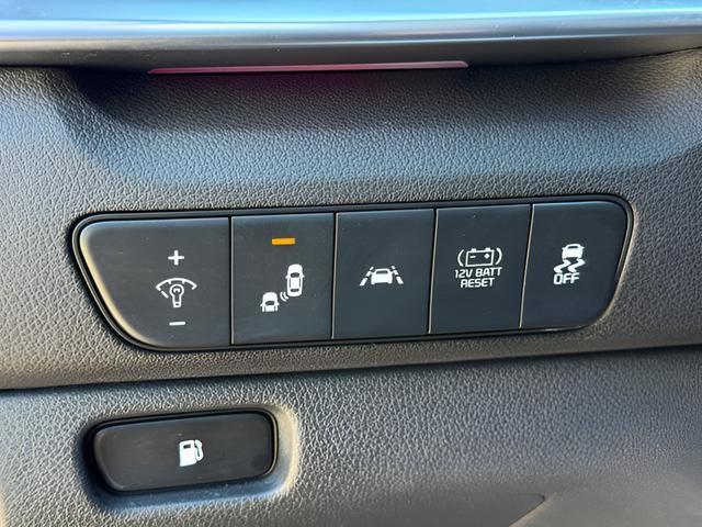 Used 2022 Kia Niro LXS FWD image 17