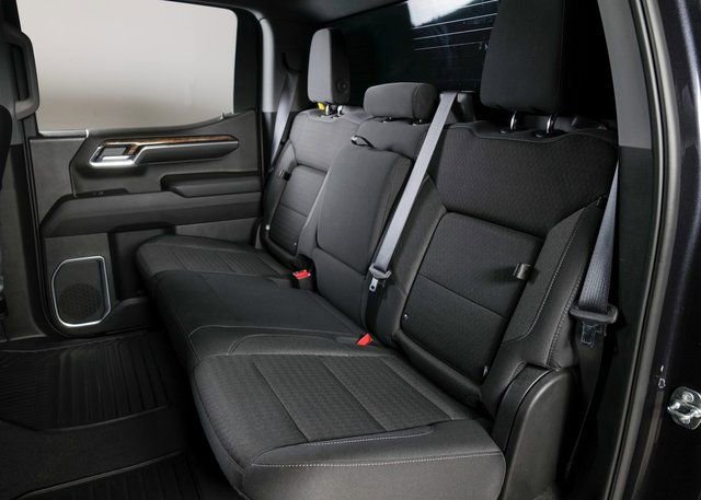 Used 2022 GMC Sierra 1500 Elevation image 5