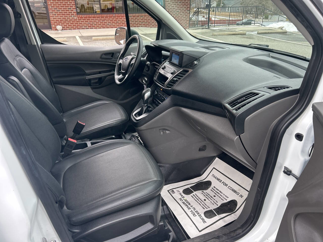 Used 2019 Ford Transit Connect XL FWD image 21