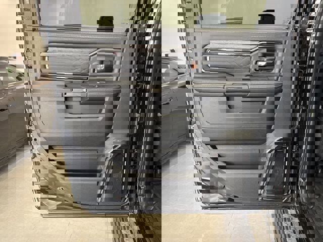 New 2026 RAM 2500 Limited image 37