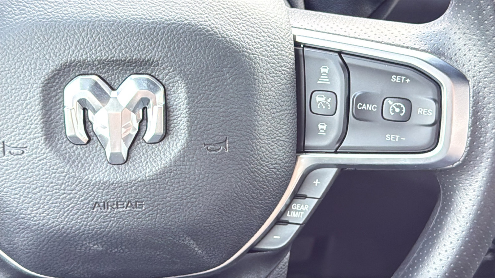 New 2026 RAM 2500 Tradesman AWD/4WD image 23