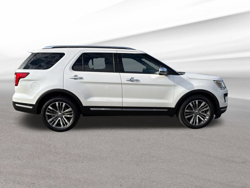 Used 2018 Ford Explorer Platinum AWD/4WD image 6
