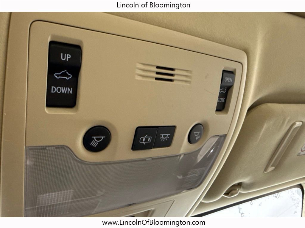 Used 2016 Lexus IS 300 AWD image 47