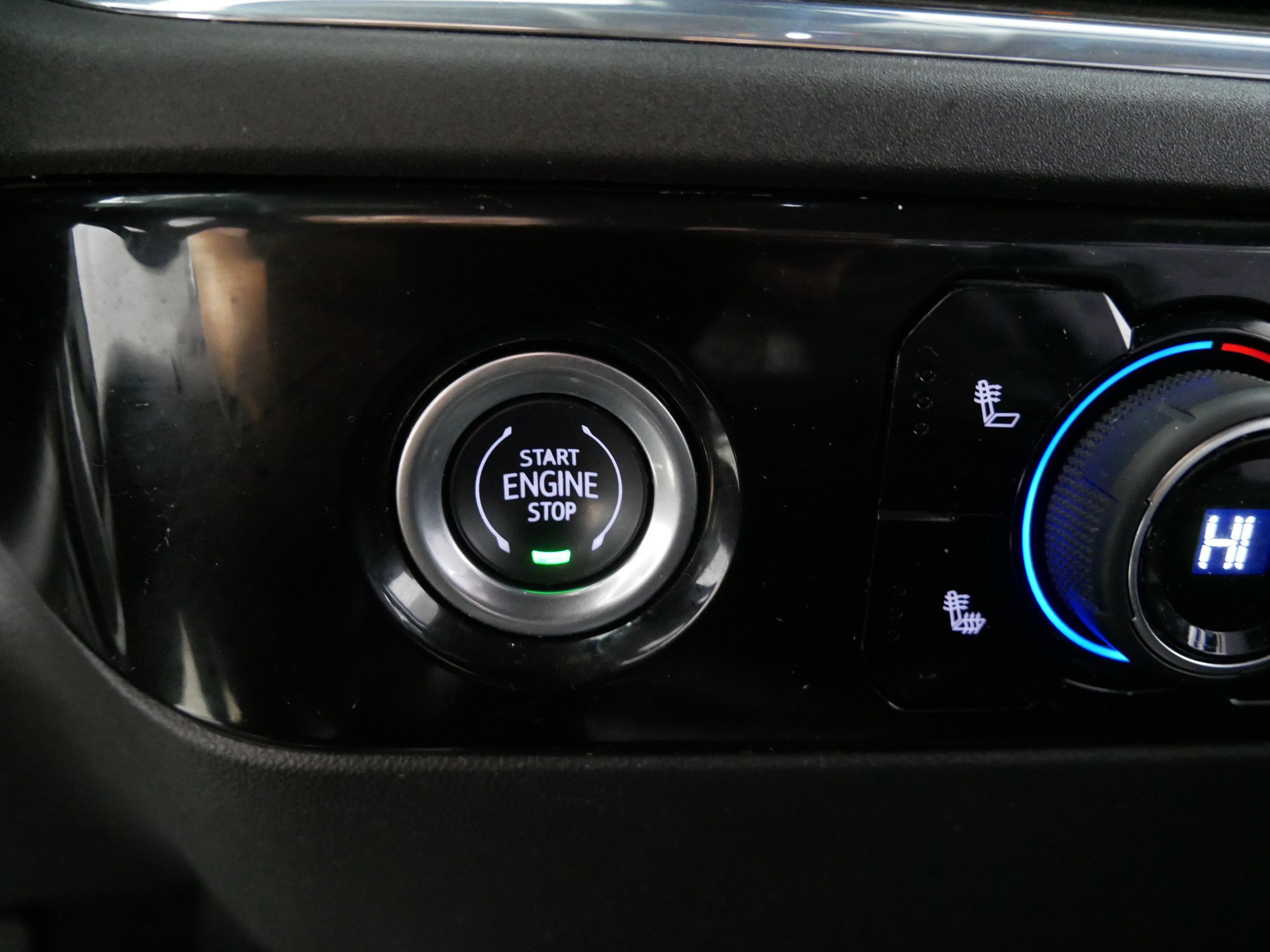 Used 2023 Chevrolet Silverado 1500 LT image 29