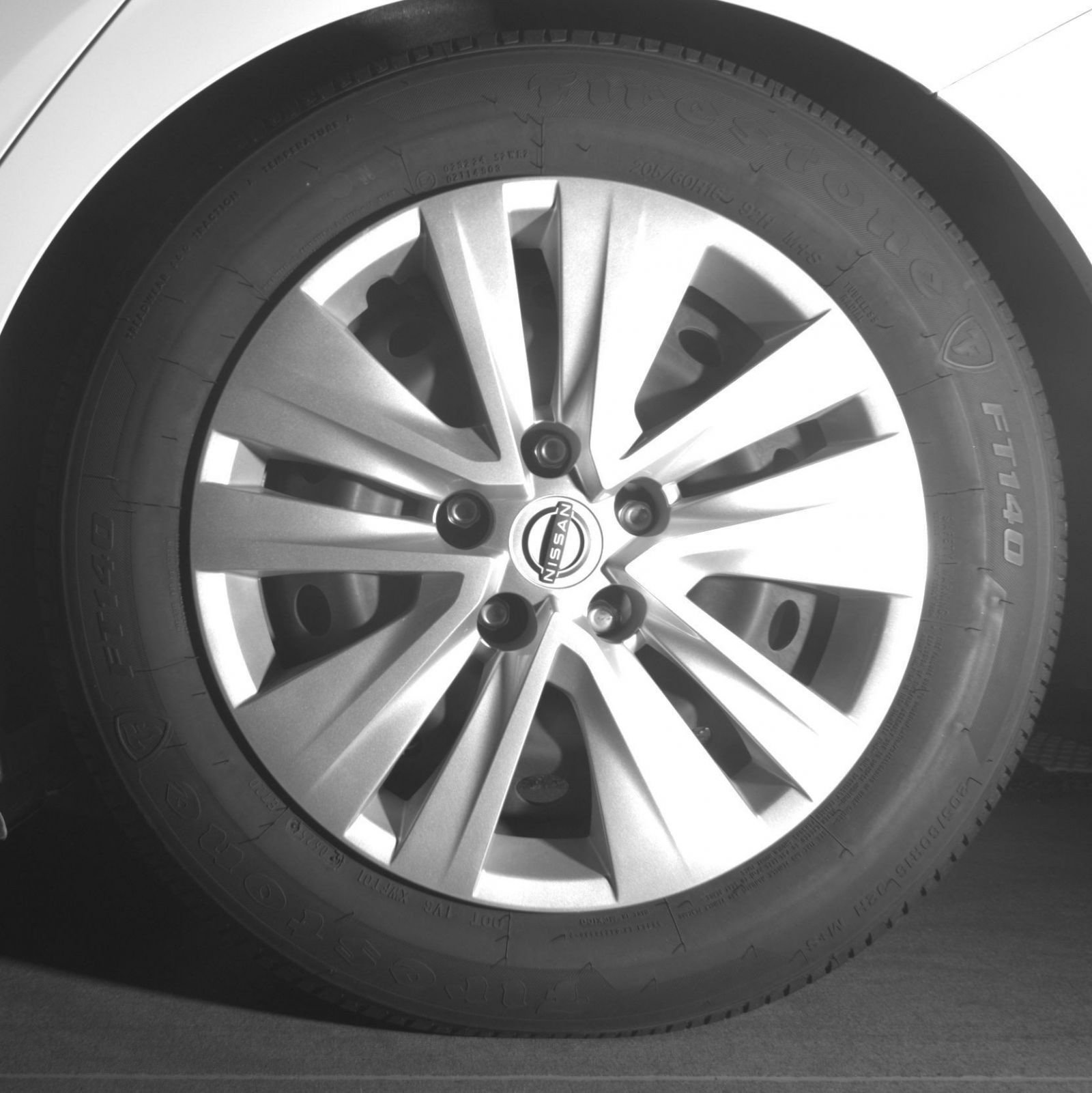 Used 2025 Nissan Sentra S FWD image 17