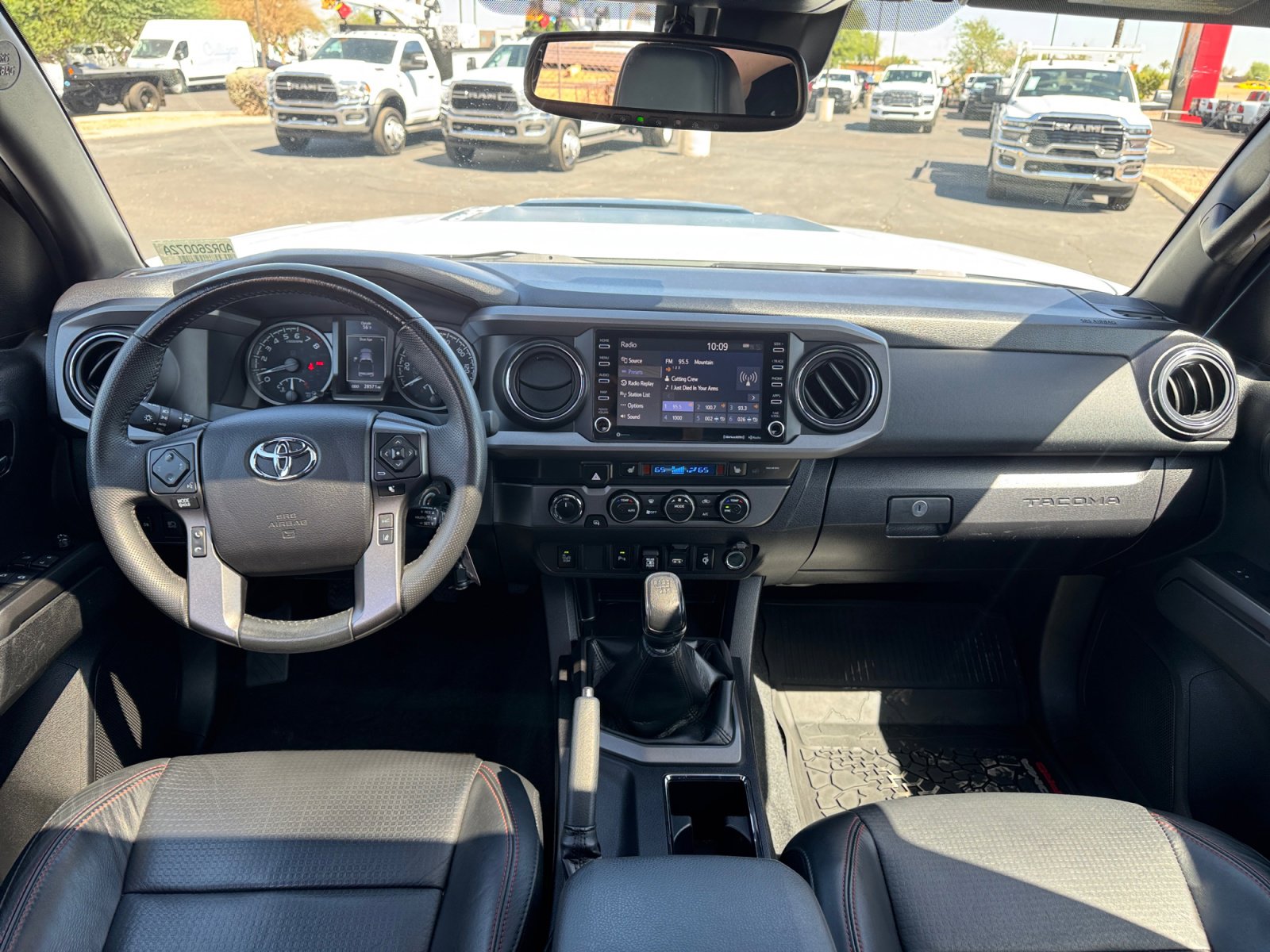 Used 2022 Toyota Tacoma TRD Pro AWD/4WD image 16
