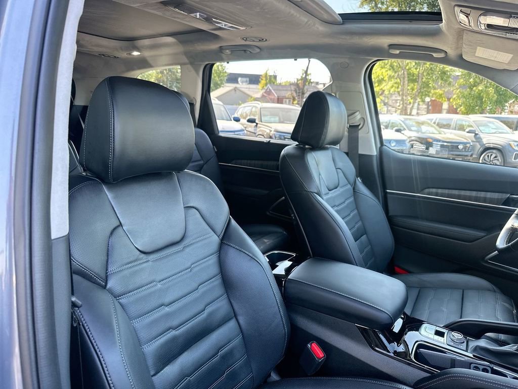 Used 2025 Kia Telluride SX Prestige image 51
