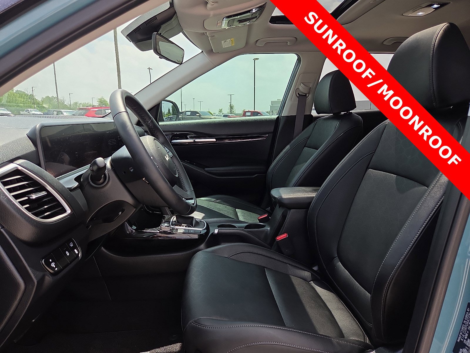 Used 2025 Kia Seltos EX w/ EX Sunroof Package AWD/4WD image 15