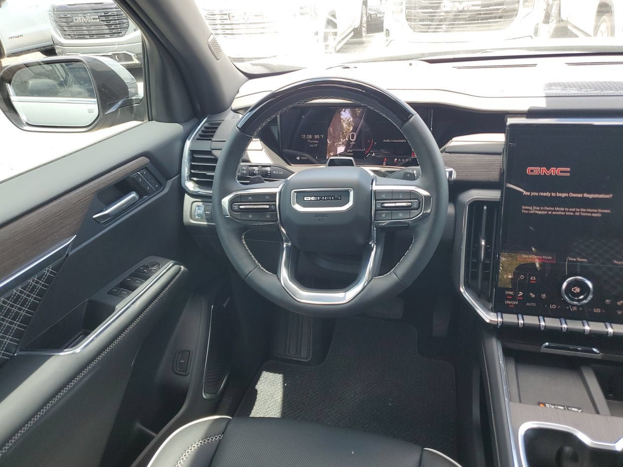New 2026 GMC Acadia Denali w/ Super Cruise Package FWD image 13