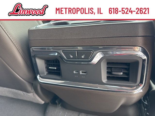 New 2025 GMC Sierra 2500 Denali w/ Denali Reserve Package image 18