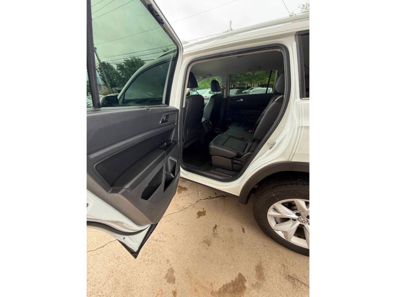 Used 2019 Volkswagen Atlas SE FWD image 15