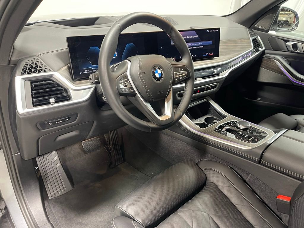 Used 2024 BMW X5 xDrive40i w/ Premium Package image 21