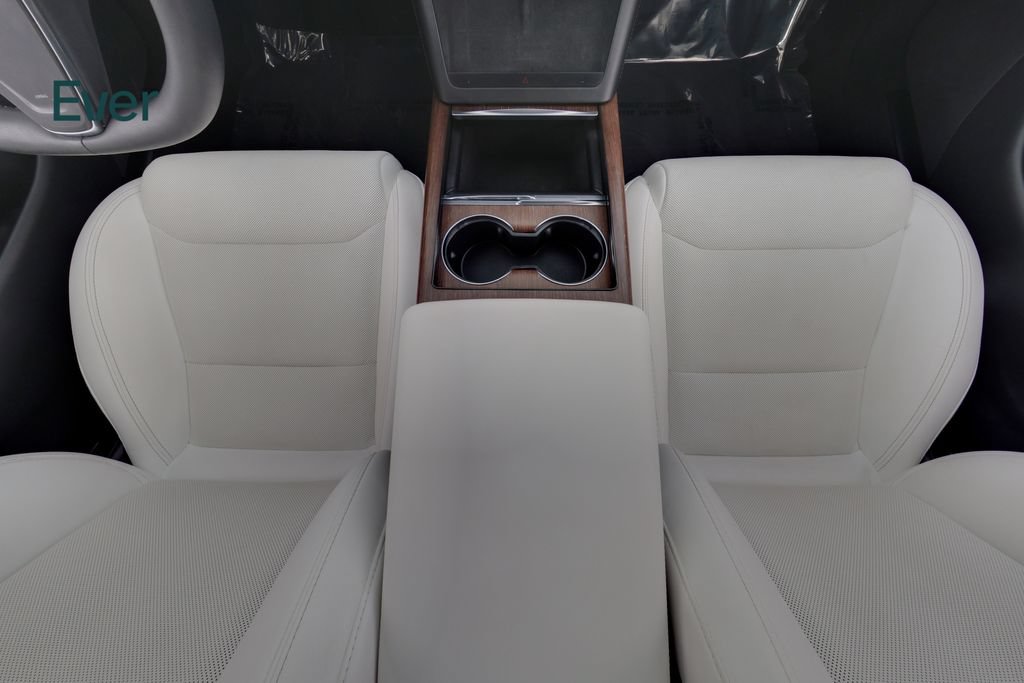 Used 2023 Tesla Model S AWD/4WD image 25