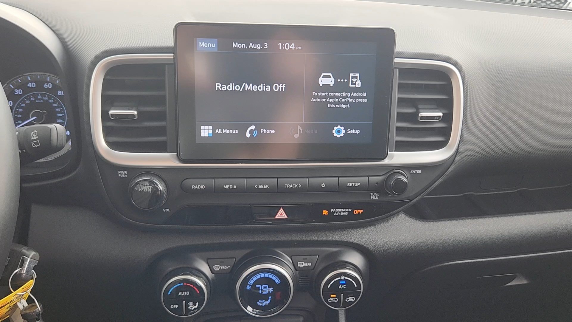 Certified 2022 Hyundai Venue SEL FWD image 13