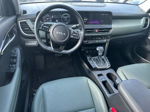Used 2024 Kia Seltos SX w/ SX Sunroof Package AWD/4WD image 10