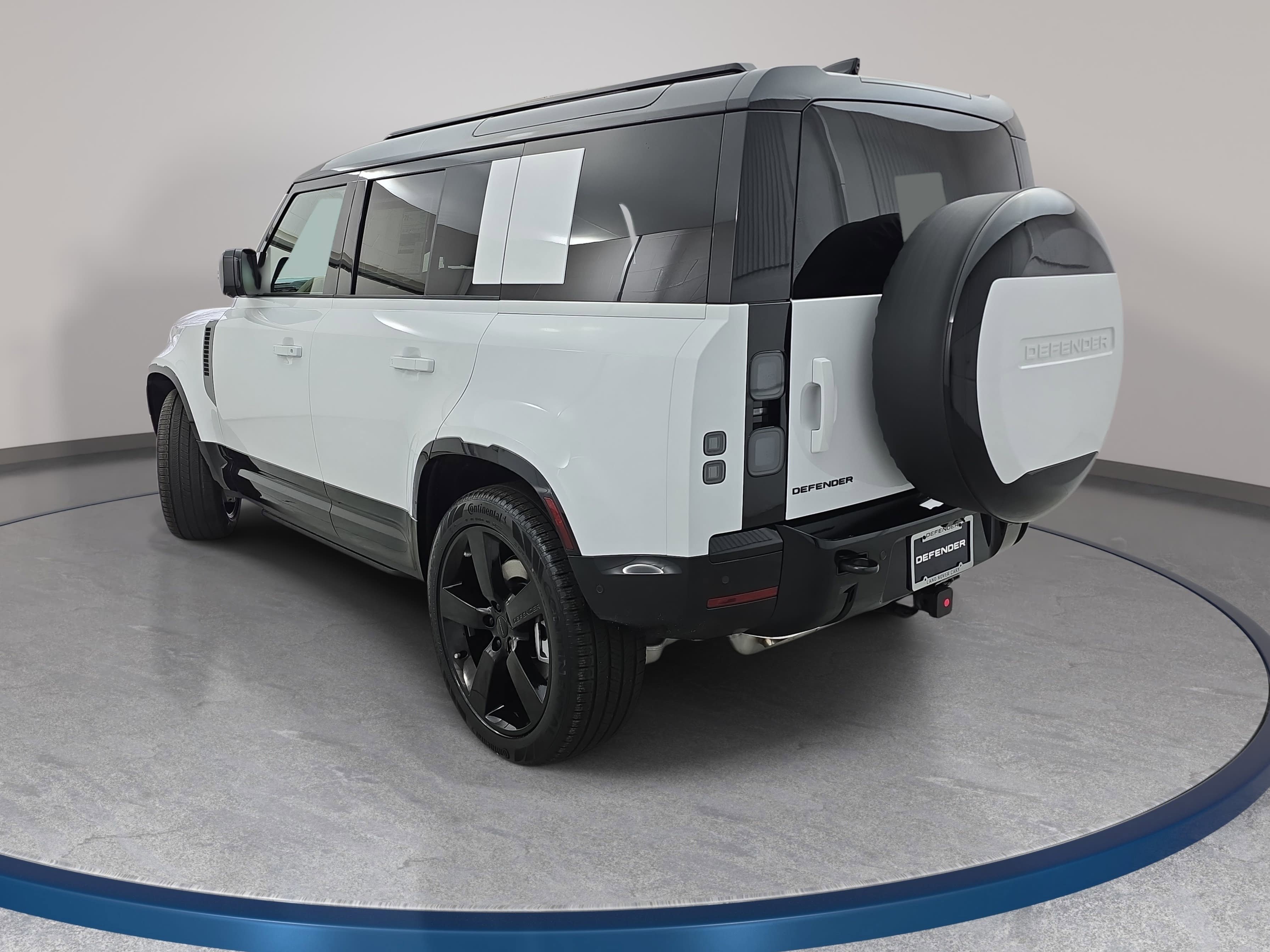 New 2026 Land Rover Defender 110 X-Dynamic SE AWD/4WD image 7