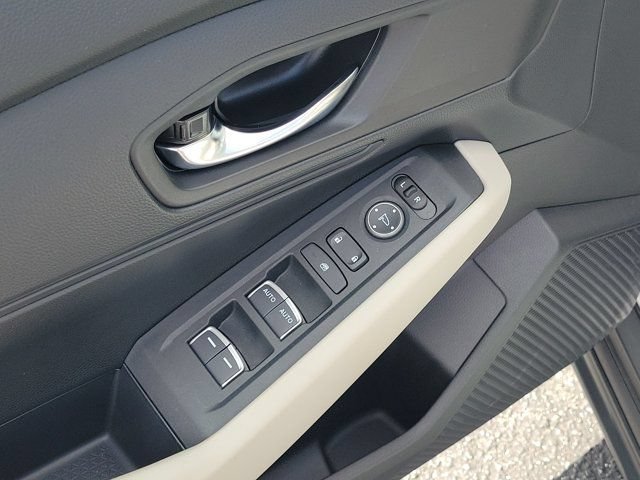 Certified 2025 Honda Accord LX image 16