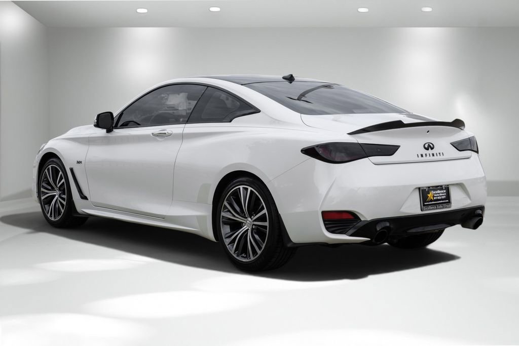 Used 2017 INFINITI Q60 3.0t w/ Premium Plus Package 3.0T AWD/4WD image 9